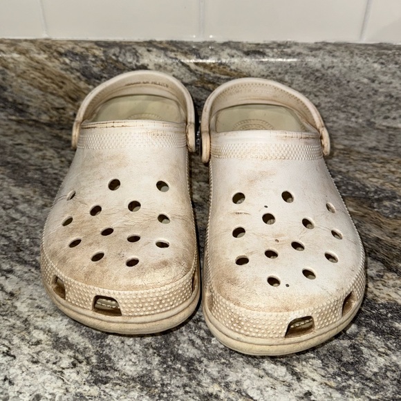 Crocs - Picture 2 of 5